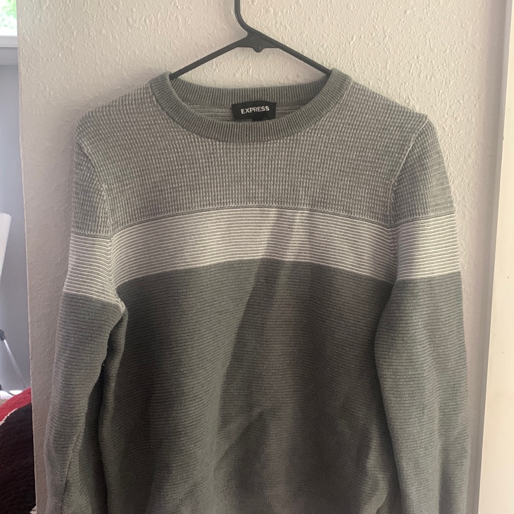 Men’s Express Sweater